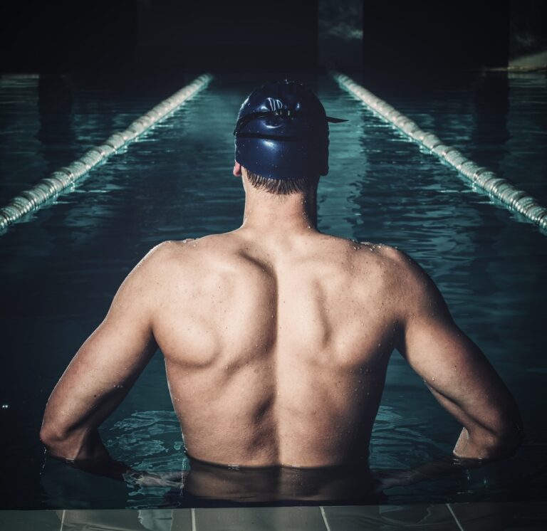 Acondiciona tu cuerpo con clases de natación