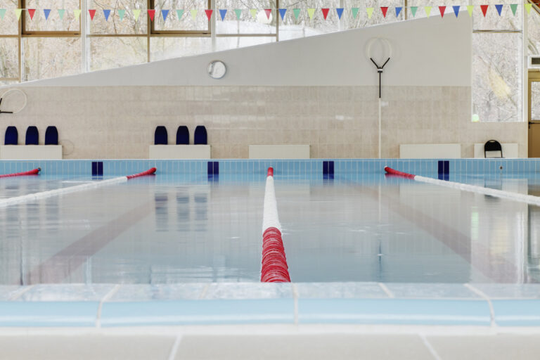 Carril de natación: Un espacio esencial para entrenar