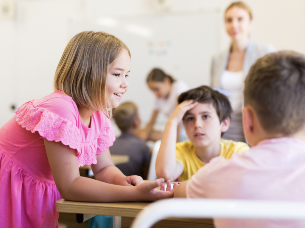 Niños distraídos y con un mal rendimiento académico